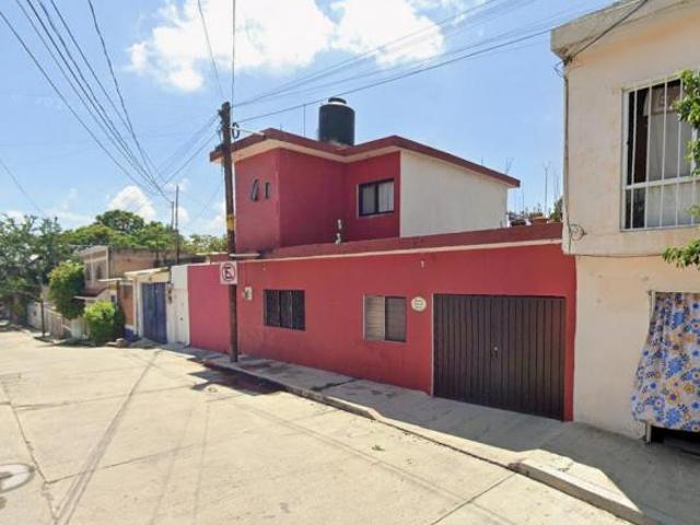 Casa de 160 m² con 3 recámaras en venta en Atlacomulco