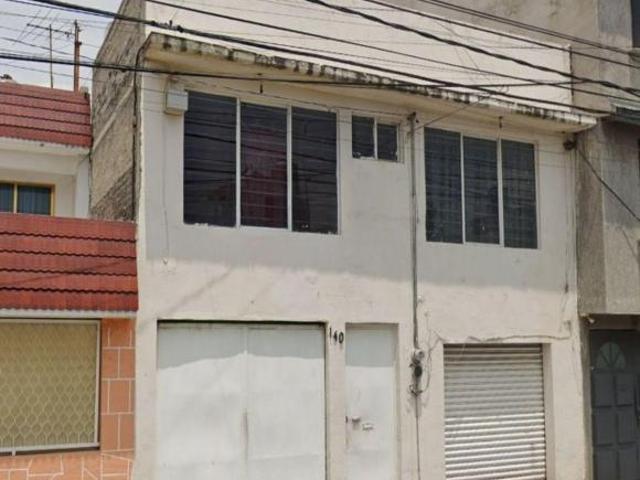 Casa de 160 m² con 3 recámaras en venta en Pradera, Recuperación de hipoteca LEN*t