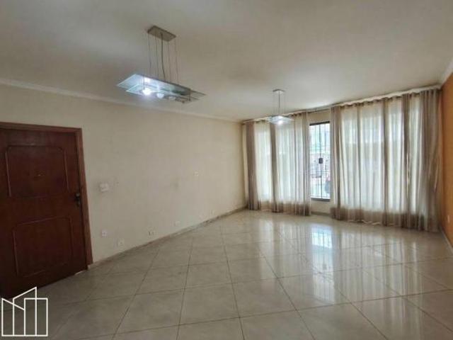 Casa de 165 m², Perdizes, perto do metrô Vila Madalena, 2 suítes, varanda gourme