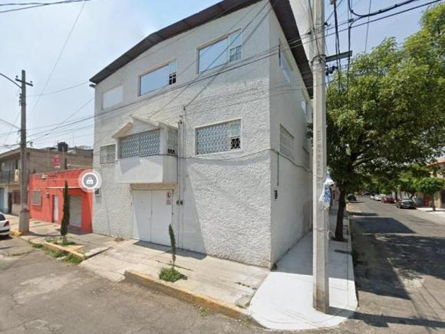 Casa de 168 m² con 1 habitación en venta en Panamericana