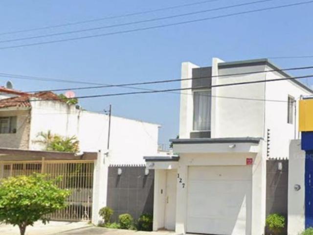 Casa de 170 m² con 2 recámaras en venta en Fraccionamiento Villa Jardín