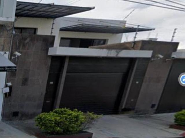 Casa de 170 m² con 3 recámaras en venta en Las Flores