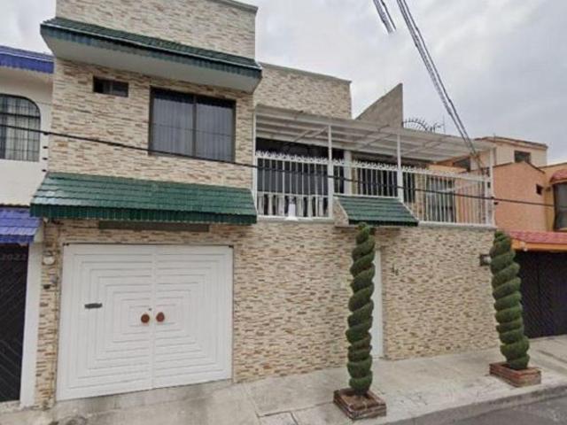 Casa de 171 m² con 4 recámaras en venta en San Antonio