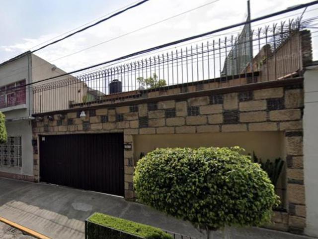 Casa de 174 m² con 3 recámaras en venta en Churubusco Country Club