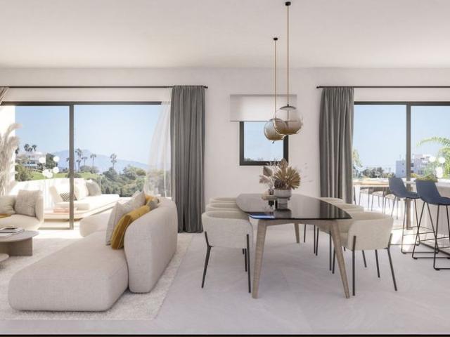 Casa de 179 m2 en venta Estepona, Andalucía