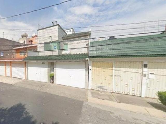 Casa de 183 m² con 4 recámaras en venta en Ex Ejido de San Francisco Culhuacán