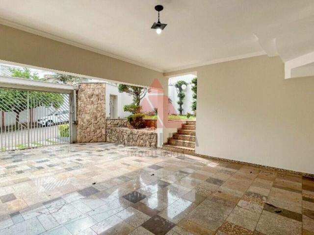 Casa de 180 m² Werner Plaas Americana, aluguel por R$ 5.000/mês