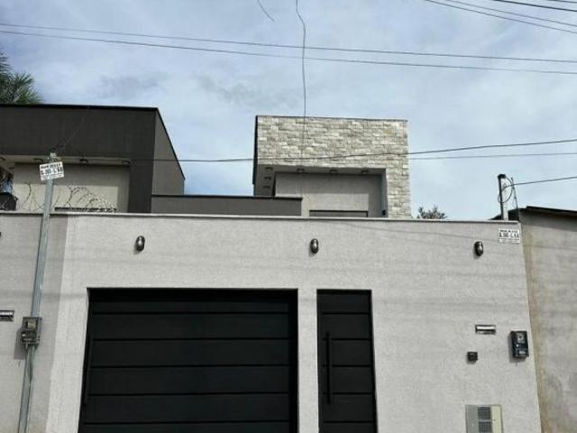 Casa de 187 m² com 3 quartos à venda em Cidade Vera Cruz