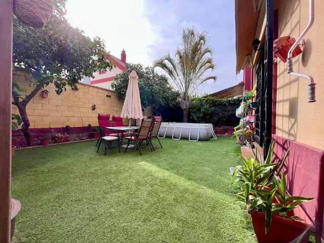 Casa de 186 m2 en venta Sevilla, España