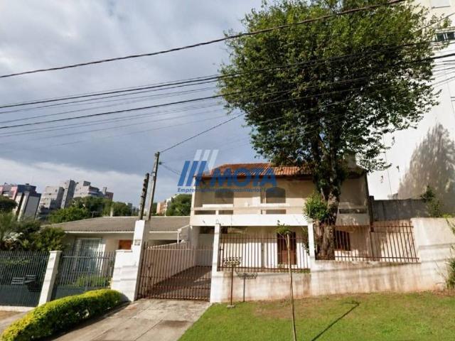 Casa de 197 m² na Pedro Collere Vila Izabel Curitiba PR, aluguel por R$ 5.500/mês