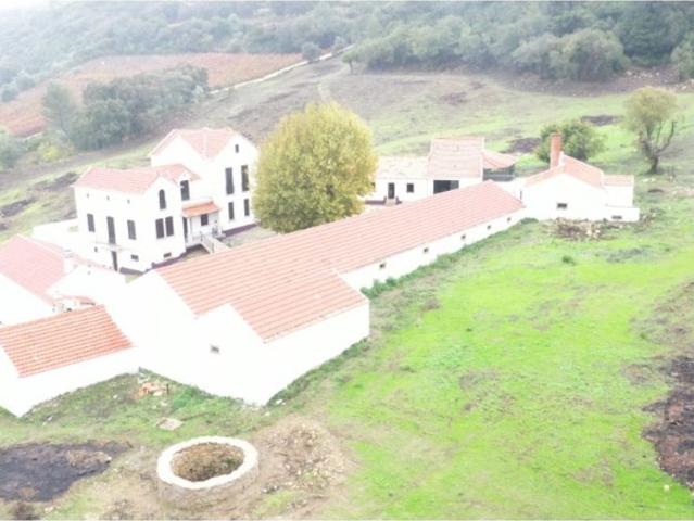 Casa de 1963 m² à venda Sobral de Monte Agraço, Portugal