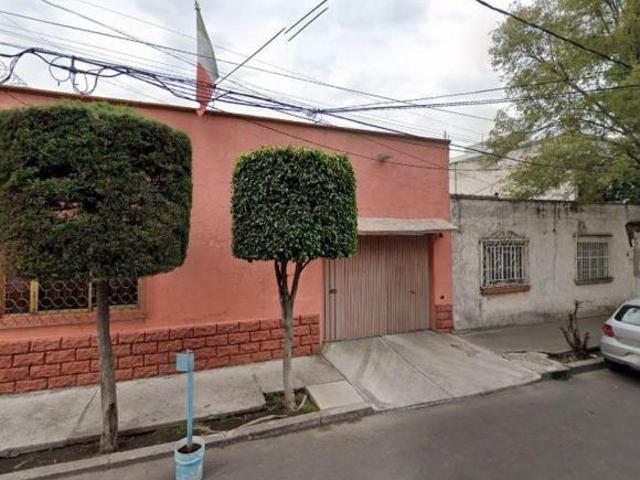 Casa de 198 m² con 3 recámaras en venta en Petrolera