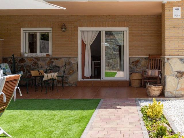 Casa de 199 m2 en venta Guadalix de la Sierra, España