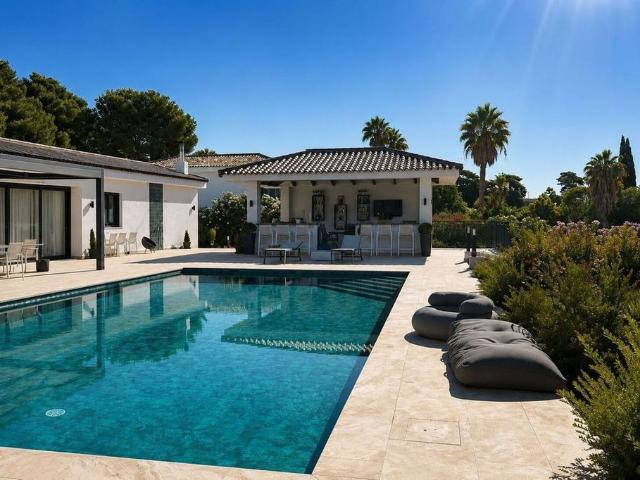 Casa de 100 m2 en venta Sotogrande, España