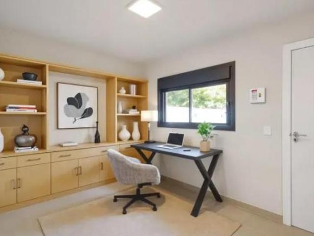 Casa de 100 m² com 3 quartos à venda na Vila Romana