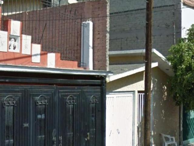 Casa de 100 m² con 3 recámaras en venta en Valle de Aragon 1ra Secc