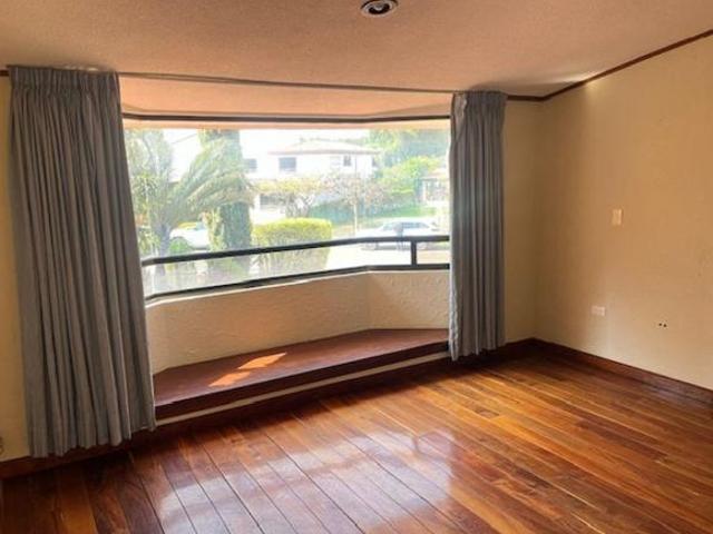 Casa de 1070 m² con 4 recámaras en venta en Campestre el Cristo