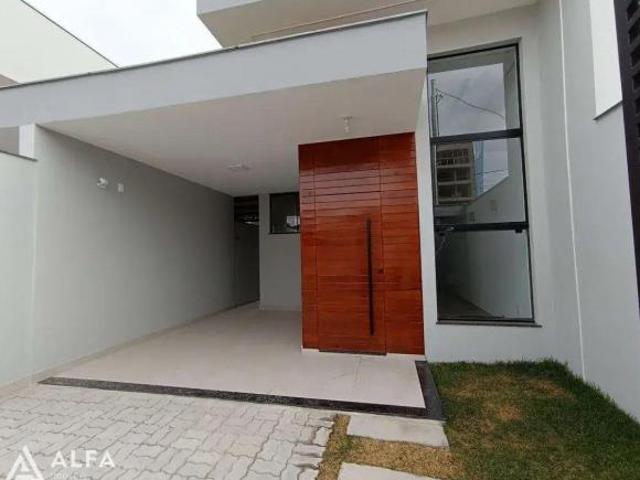 Casa de 113 m² com 3 Quartos e Área Gourmet no Residencial Imperial