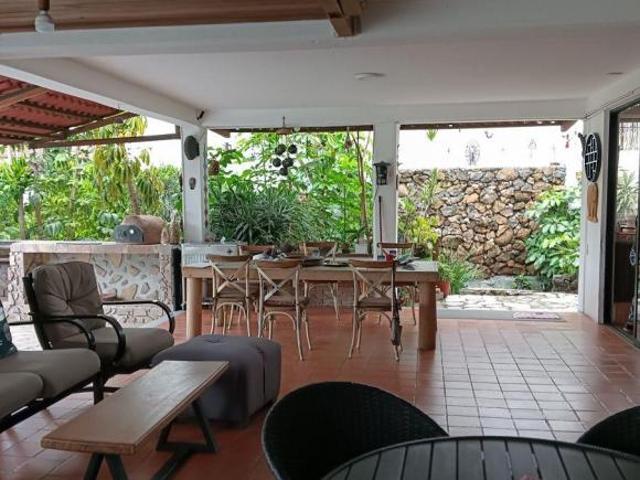 Casa de 856 m² con 5 recámaras en venta en Fraccionamiento Conjunto Aries