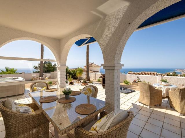 Casa de 110 m2 en venta Benalmádena, España