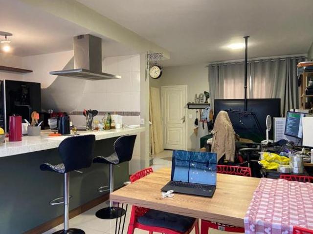 Casa de 110 m² com 3 quartos com suíte à venda no Jardim Celeste