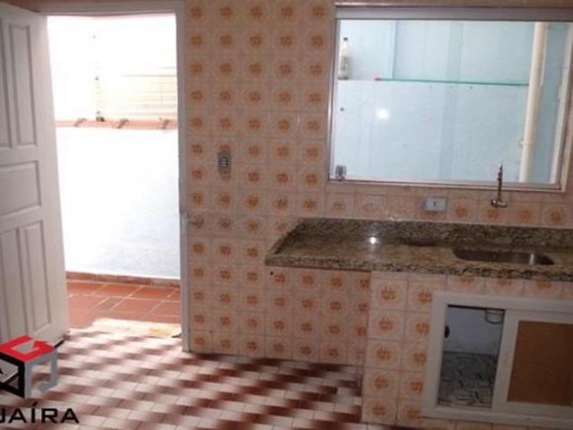 Casa de 110m² no Alves Dias em SBC SP