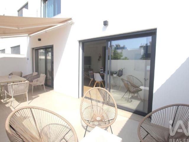 Prestigiosa casa de 118 m² à venda Moncarapacho e Fuzeta, Olhão, Faro
