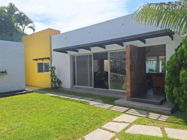 Casa de 1196 m² con 3 recámaras en venta en Pueblo Cliserio Alanis, Jiutepec, Mor