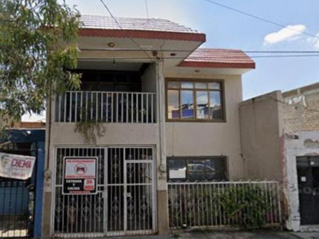 Casa de 120 m² con 3 recámaras en venta en Guadalajara