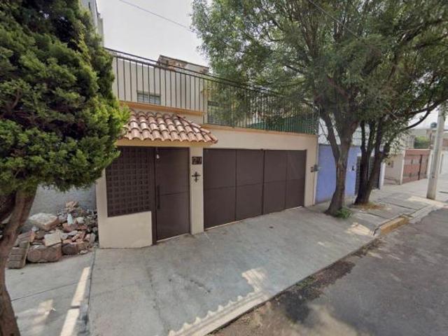 Casa de 122 m² con 3 recámaras en venta en Lomas de Tonalco, CDMX