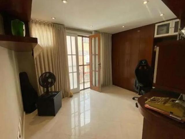 Casa de 125 m² com 3 quartos à venda na Vila Santa Teresa