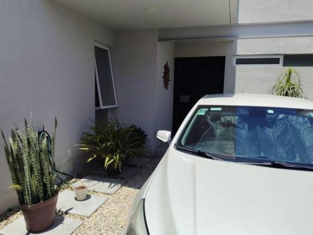 Casa de 126 m² con 3 recámaras en venta en Condominio La Antigua, Corregidora, Querétaro
