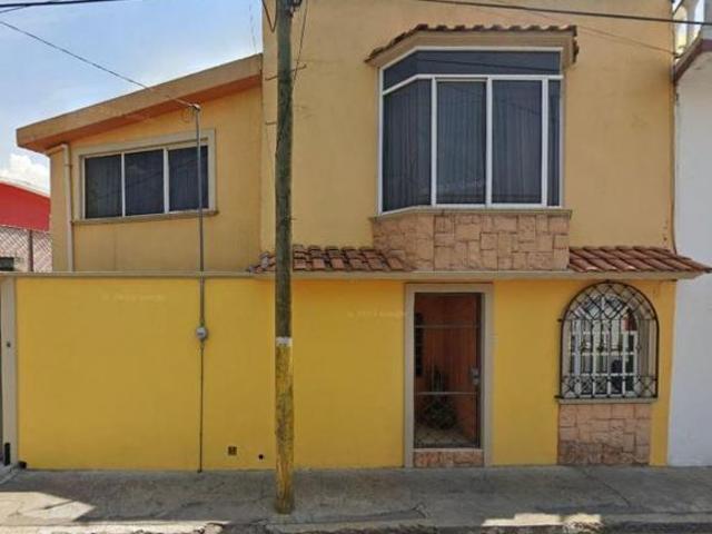 Casa de 128 m² con 4 recámaras en venta en San Juanito