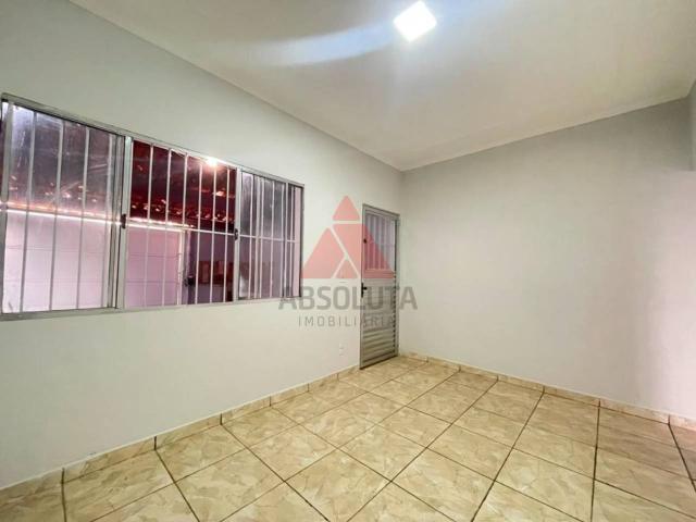 Casa de 130 m² Parque São Jerônimo Americana, aluguel por R$ 2.600/mês