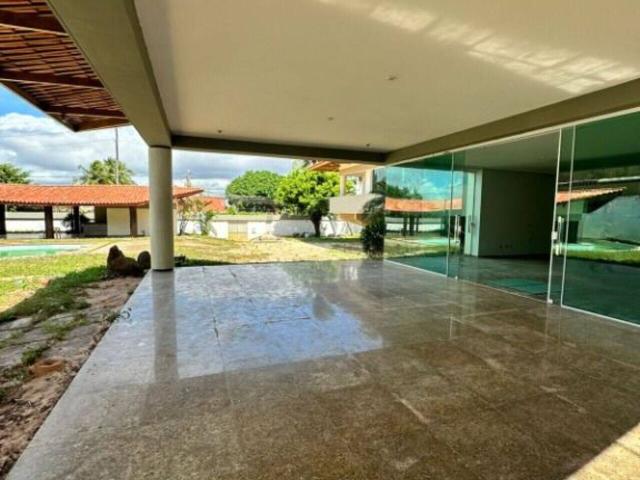 Casa de 1.709 m² na Doutor Gilberto Studart Manoel Dias Branco Fortaleza CE, aluguel por R$ 18.000/mês