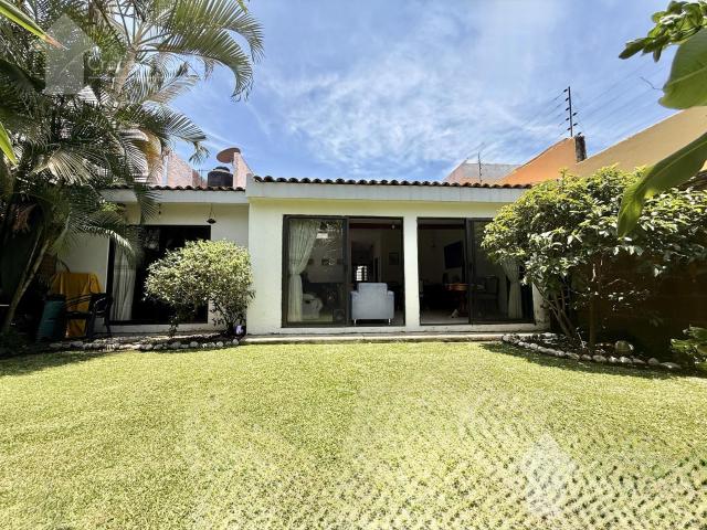 Casa de 1 Nivel en Renta Amueblada en Fraccionamiento con Vigilancia al Sur de Cuernavaca