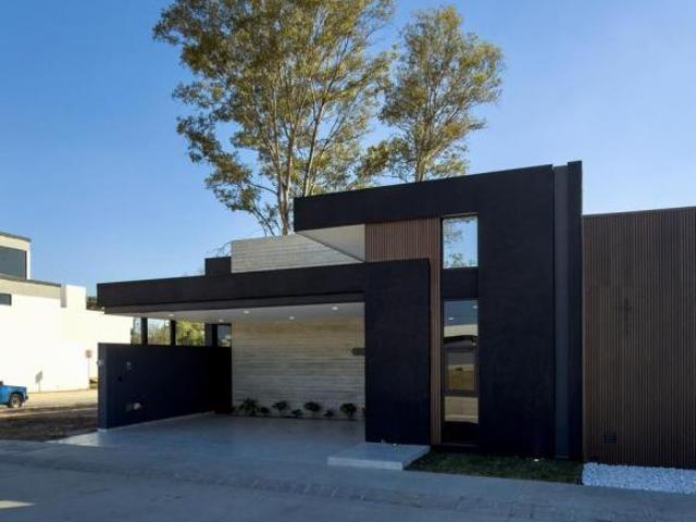 CASA DE 1 PLANTA EN PREVENTA EN ABADÍA MONTEOLIVETO RANCHO SANTA MÓNICA