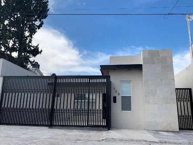 Casa de 1 planta en RENTA en Los Manantiales