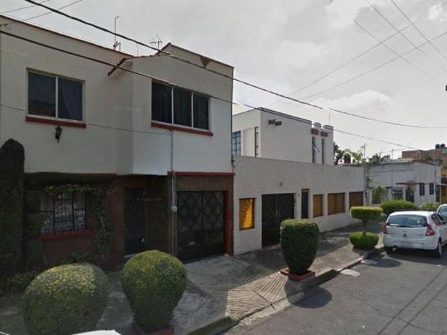 Casa de 240 m² construidos 3 recámaras en venta en Clavería