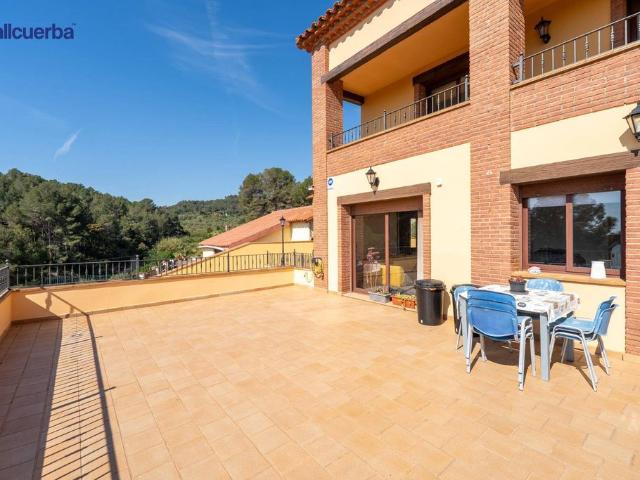 Casa de 250 m2 en venta Riudecañas, España