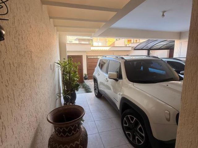 Casa de 250 m² com 3 quartos, 3 suítes à venda no Lauzane Paulista