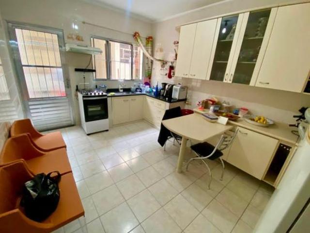 Casa de 250 m² com 3 quartos à venda em Jardim Esmeralda