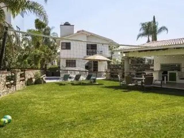 Casa De 250 M² Con 3 Recámaras En Renta En Lomas De Coc