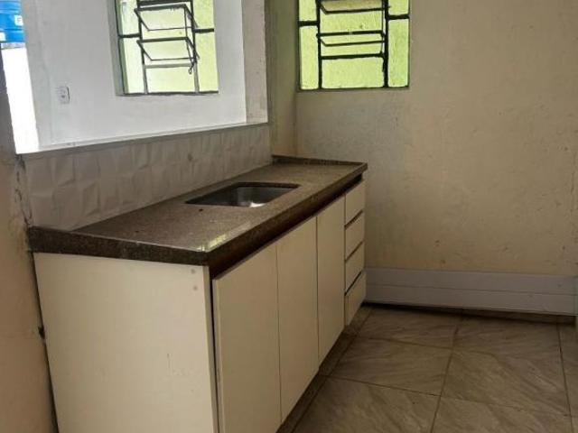 Casa de 250 m², 5 quartos em Parque Panamericano, São Paulo
