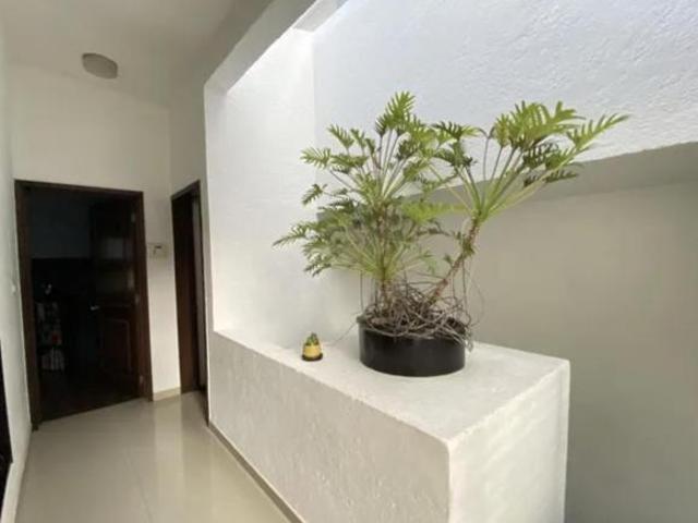 Casa de 257 m² con 4 recámaras en venta en Florida, RECUPERACION HIPOTECARIA