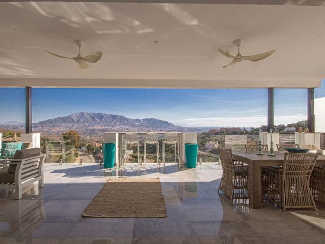 Casa de 254 m2 en venta La Mairena, Andalucía