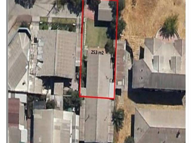 CASA DE 255 M²