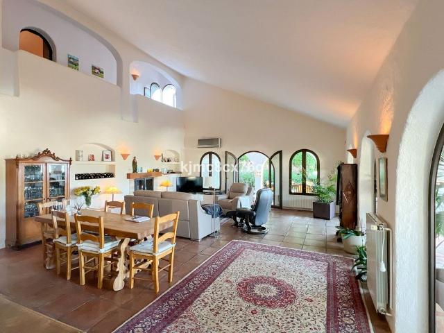 Casa de 260 m2 en venta Mijas, Andalucía