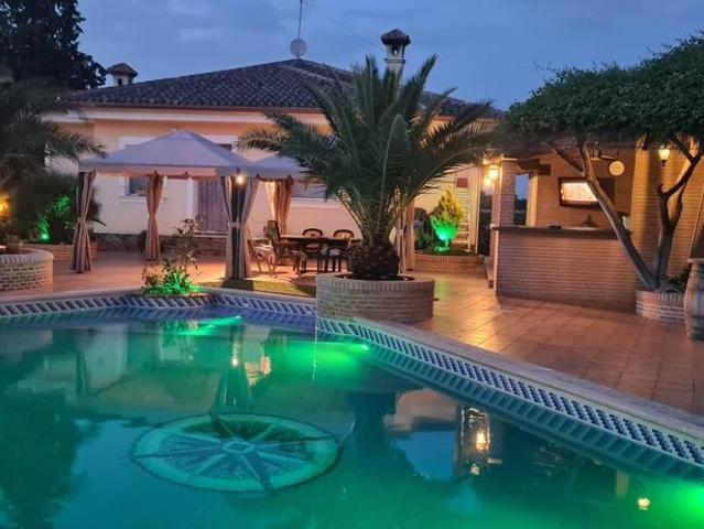 Casa de 260 m2 en venta Nambroca, Castilla La Mancha
