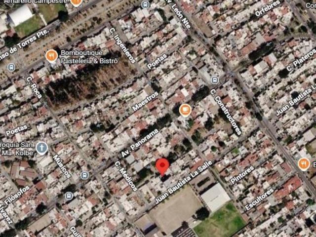 Casa de 260 m² con 4 recámaras en venta en Fraccionamiento Panorama